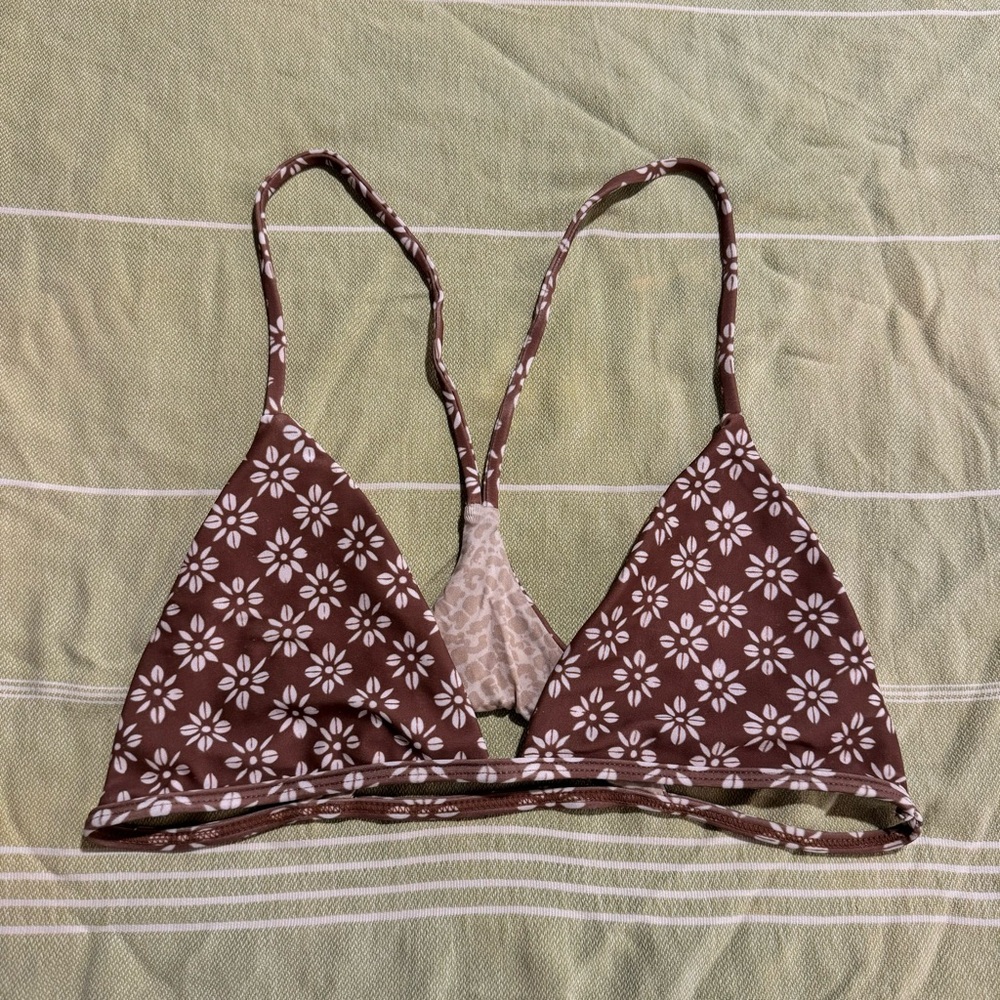 Acacia top